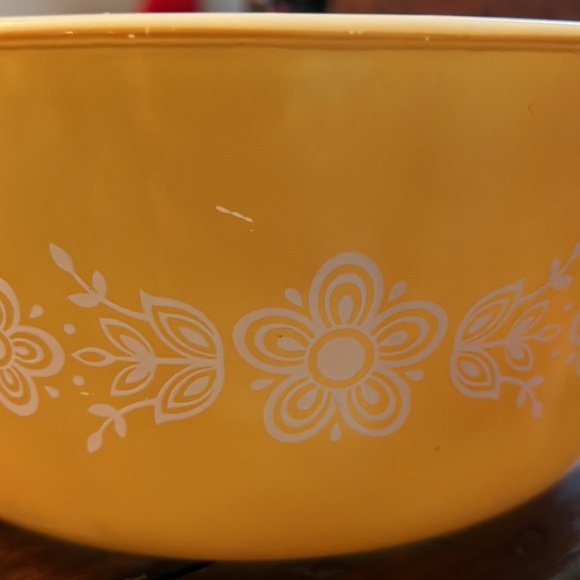 Vintage Pyrex 2 1/2 quart Golden Butterfly White Flowers Bakeware Casserole Dish - Picture 8 of 8